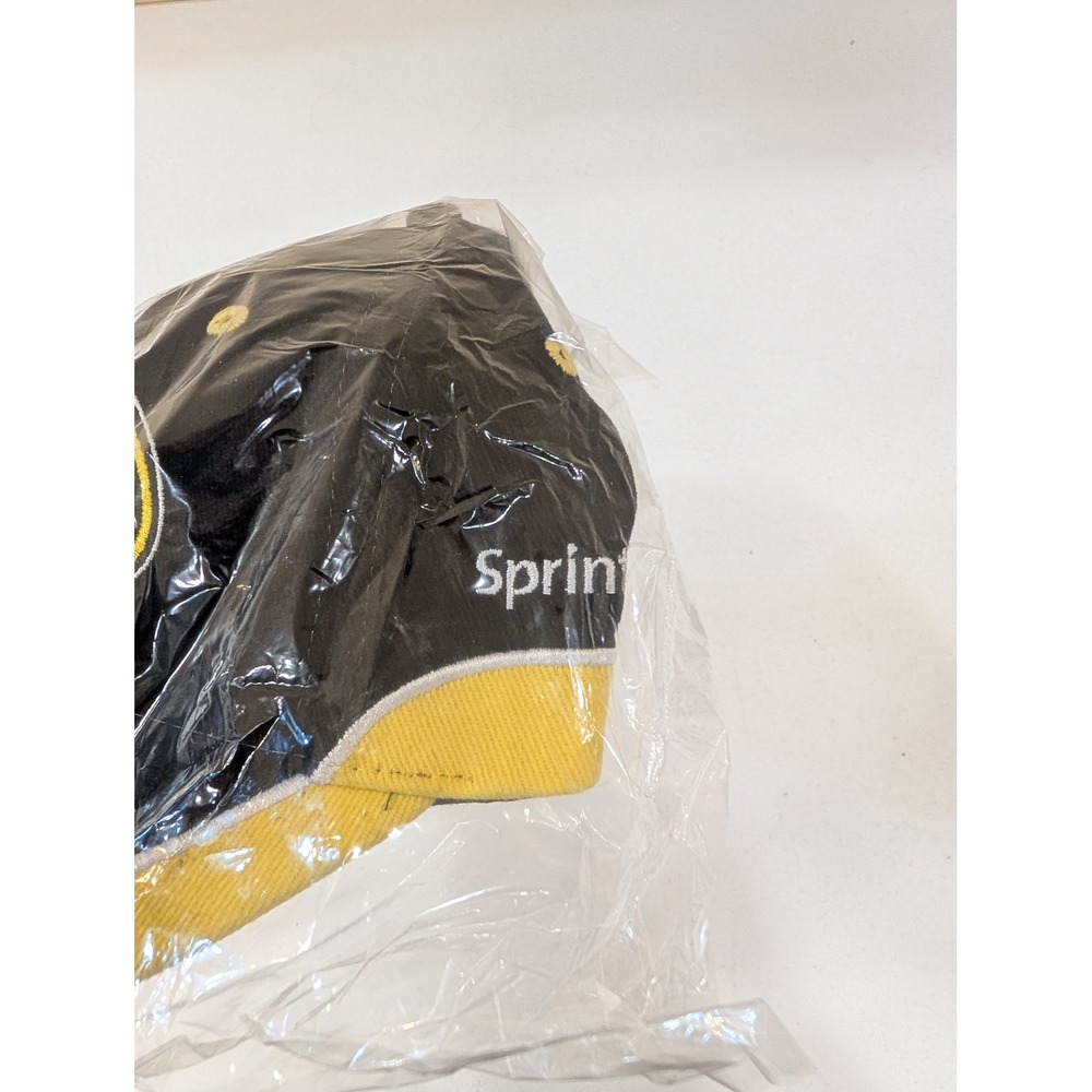 NASCAR Sprint Cup Series 2009 Hat Cap Black Yellow Racing New in Sealed Package‎ - Picture 2 of 3